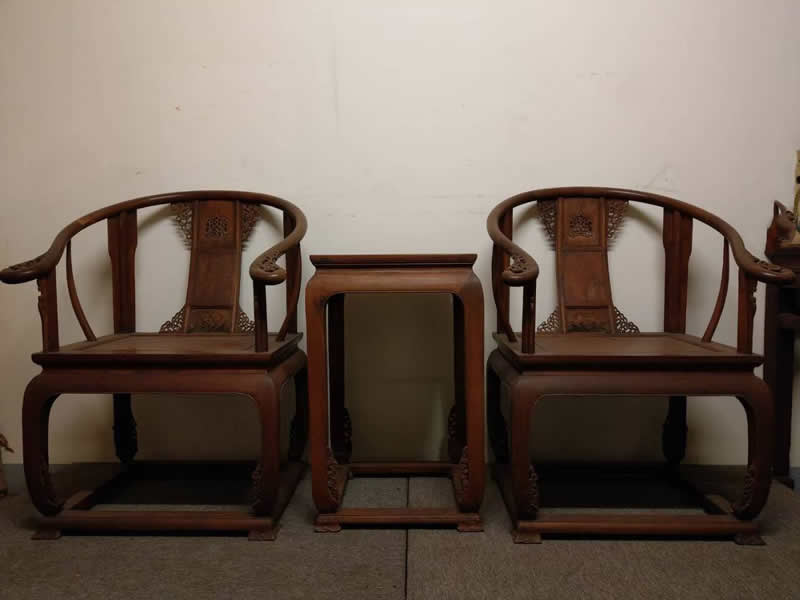 收購古董家具