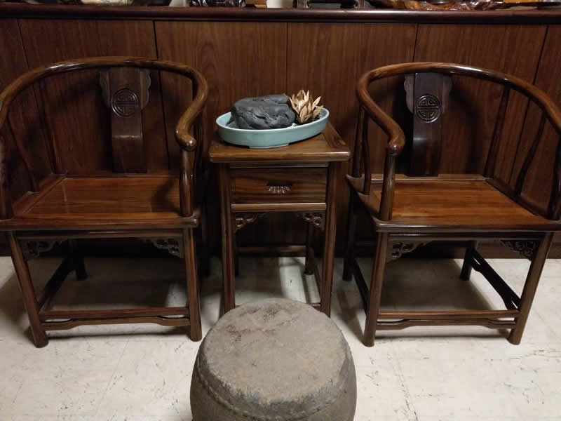 收購古董家具