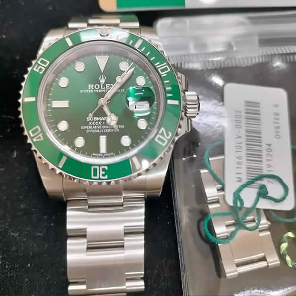 台北收購勞力士Submariner