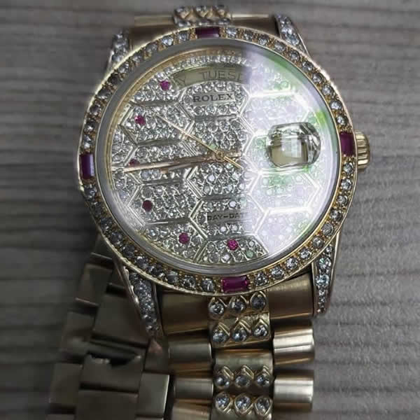 收購勞力士 ROLEX